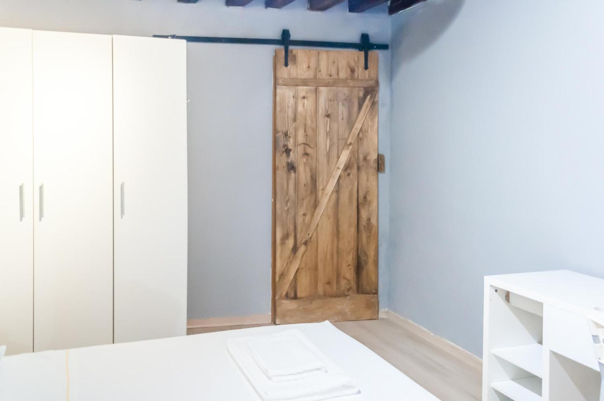 With Private Bathroom Stella 2 Bed and breakfast